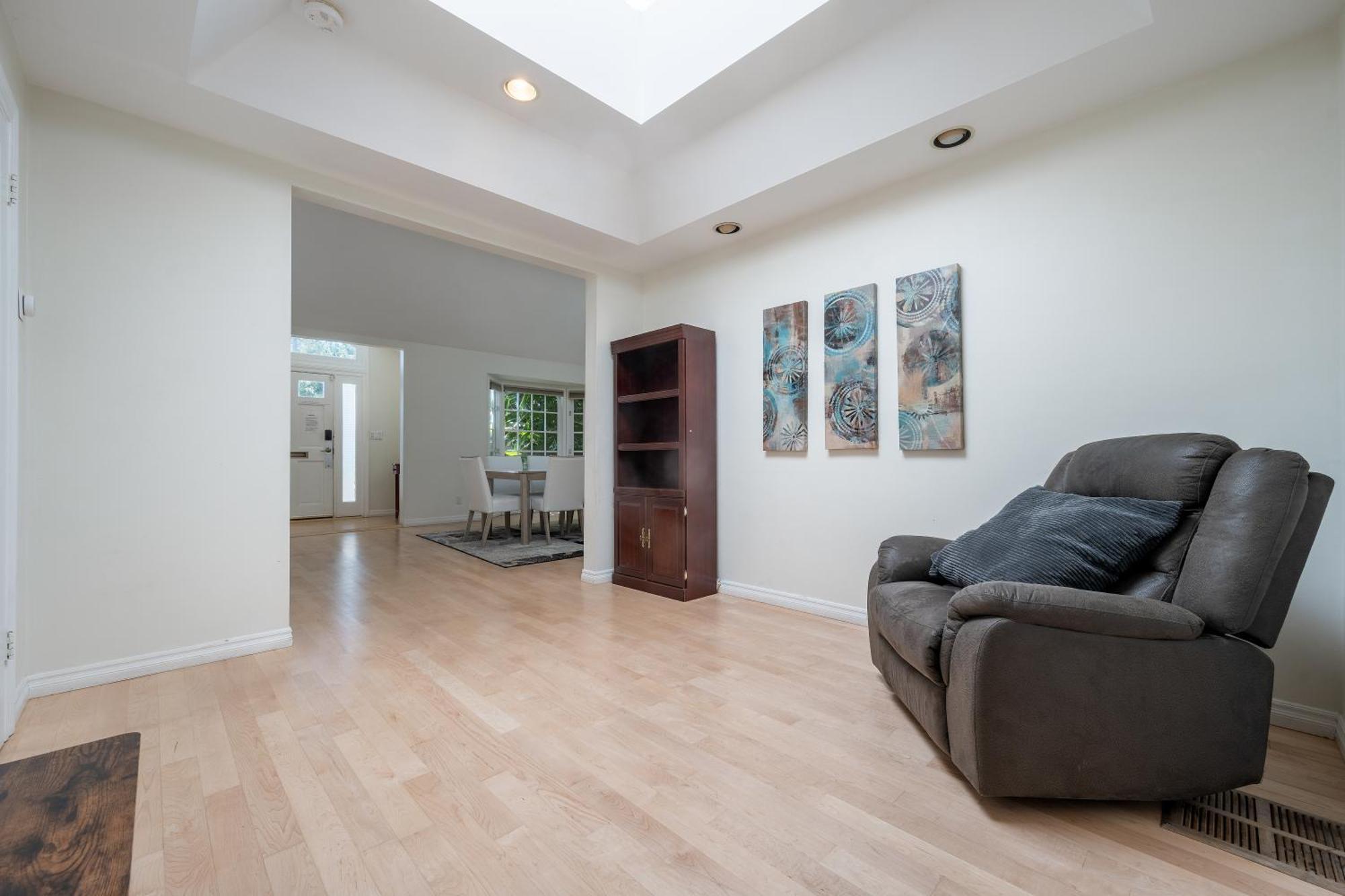 Holiday home Large 5 Br- Beverly Hills Adj Los Angeles