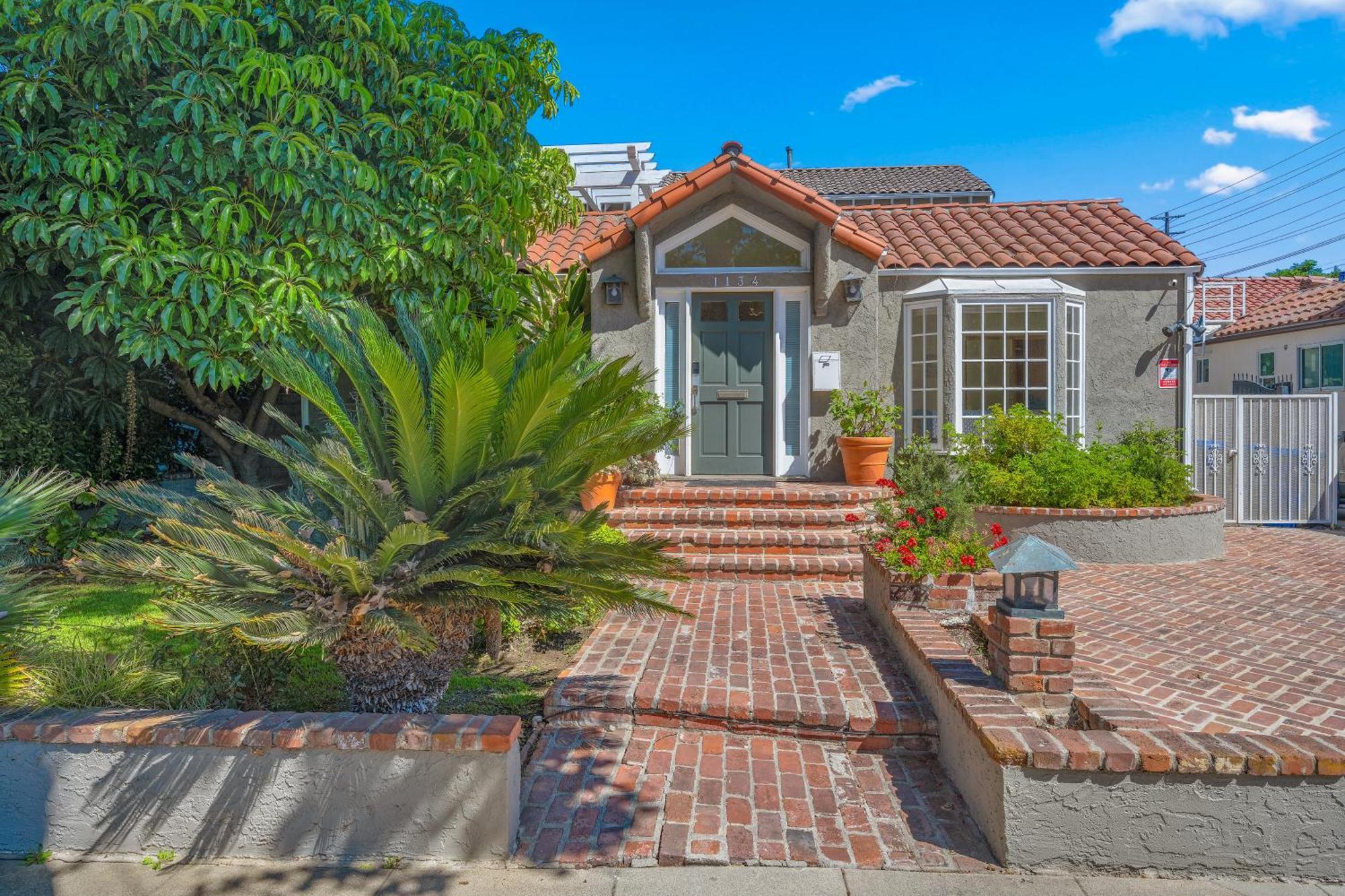 Large 5 Br- Beverly Hills Adj