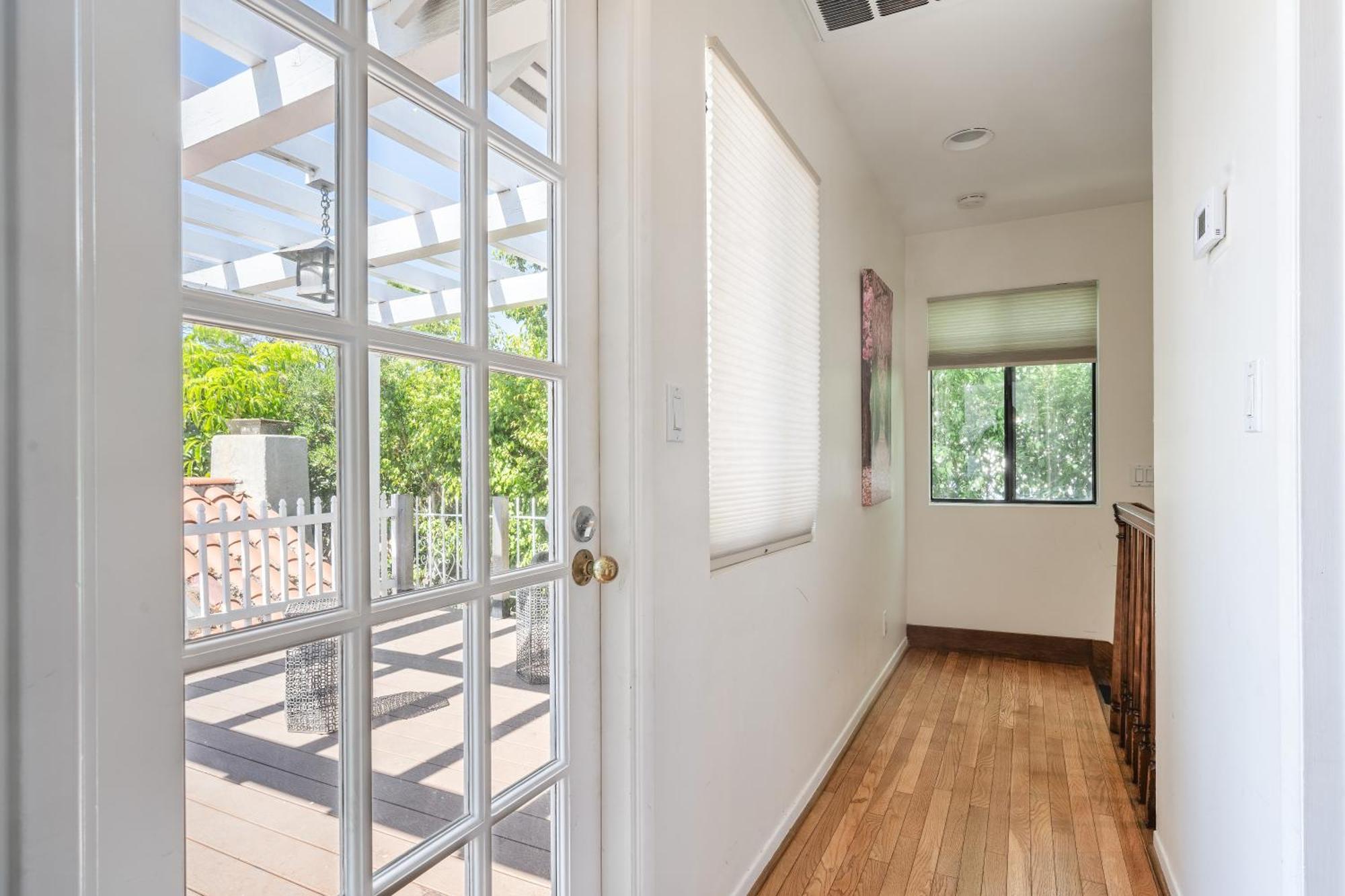Holiday home Large 5 Br- Beverly Hills Adj Los Angeles